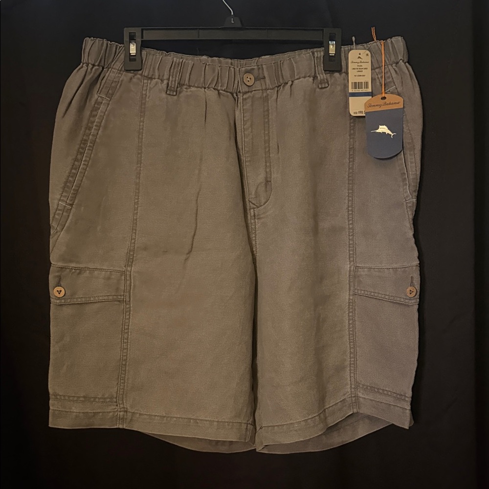 NWT Tommy Bahama Men's Gray Cargo Shorts